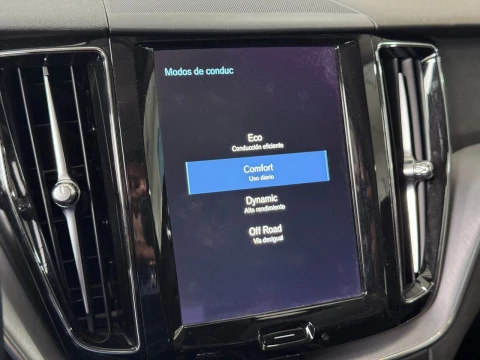 Volvo XC60 Momentum B4 Diesel