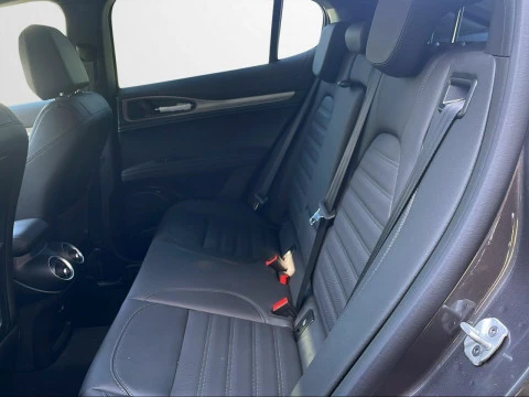 Alfa Romeo Stelvio 2.0 Gasolina 206kW (280CV) Veloce Q4