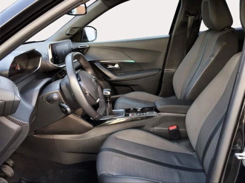 Peugeot 2008 PureTech 100 S&S Allure 75 kW (100 CV)