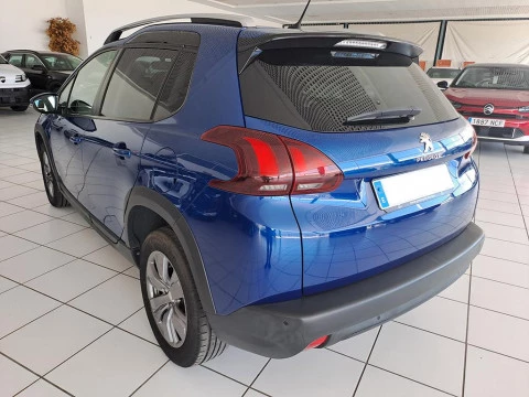 Peugeot 2008 1.5 BLUEHDI 100 S&S SIGNATURE 5P