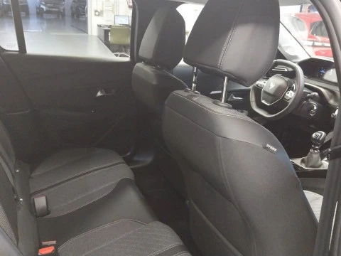 Peugeot 208 N 5P Allure Gasolina 100 S&S 6 Vel. MAN