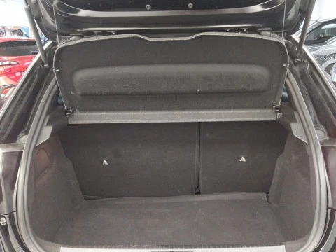 Peugeot 208 N 5P Allure Gasolina 100 S&S 6 Vel. MAN