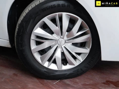 Peugeot 208 BlueHDi 100 Active 75 kW (100 CV)