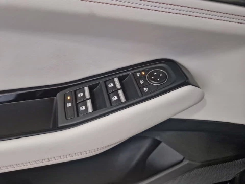 Renault Espace Iconic E-Tech full hybrid 146kW