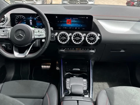 Mercedes-Benz EQA  250+