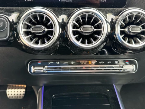 Mercedes-Benz EQA  250+