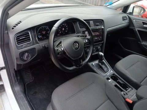 Volkswagen Golf e-Golf ePower 100 kW (136CV)