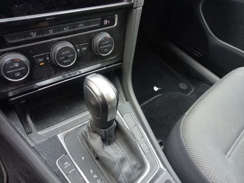 Volkswagen Golf e-Golf ePower 100 kW (136CV)