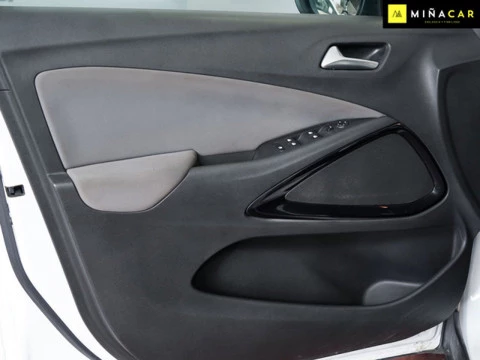 Opel Crossland X 1.2 81kW Design Line 120 Aniversario SS