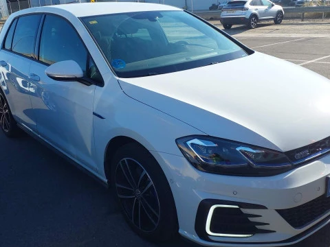 Volkswagen Golf GTE 1.4 TSI e-Power 150kW (204CV) DSG