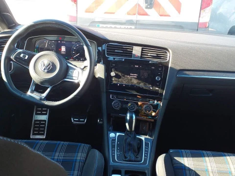 Volkswagen Golf GTE 1.4 TSI e-Power 150kW (204CV) DSG