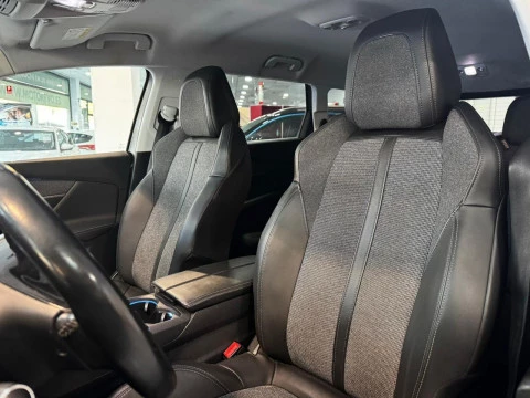 Peugeot 5008 ALLURE BLUEHDI 130 CV