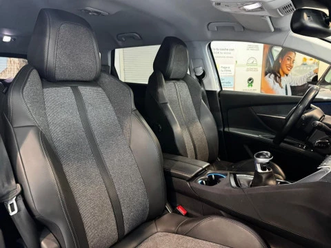 Peugeot 5008 ALLURE BLUEHDI 130 CV