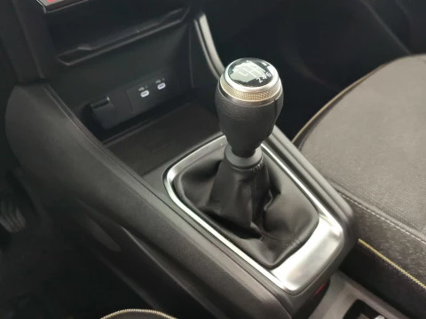 Renault Captur techno Eco-G 100cv (74 kW)