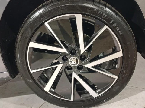 Skoda Kamiq 1.0 TSI 85KW (115CV) DESIGN