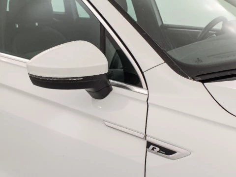 Volkswagen Tiguan 2.0 TSI 140KW DSG 4WD SPORT 190CV 5P