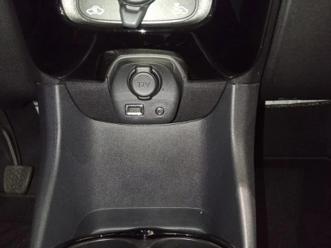 Citroën C1  1.0 VTi Airscape Shine 72