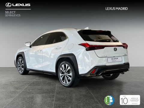 Lexus UX 2.0 250h F Sport