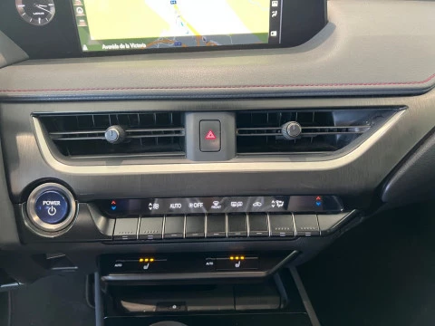 Lexus UX 2.0 250h F Sport