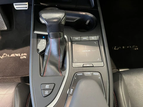 Lexus UX 2.0 250h F Sport