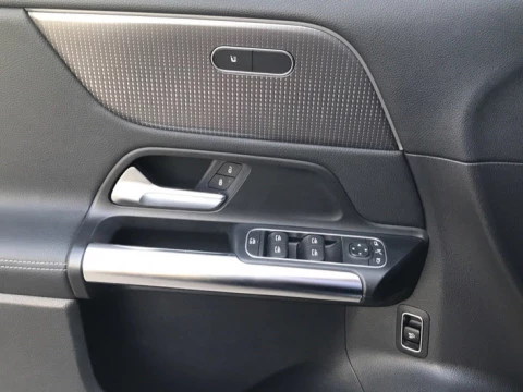 Mercedes-Benz EQA  250 Progressive