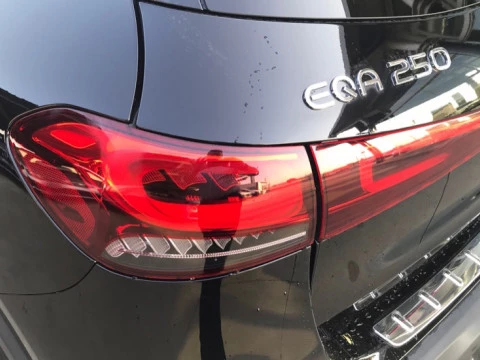 Mercedes-Benz EQA  250 Progressive