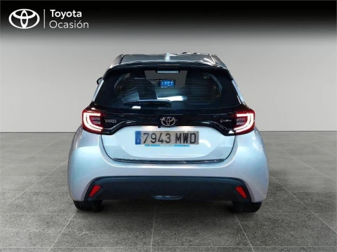 Toyota Yaris ACTIVE PLUS