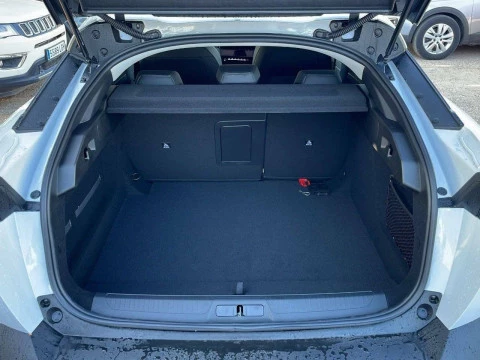 Peugeot 408 408 Allure Puretech 130 EAT8