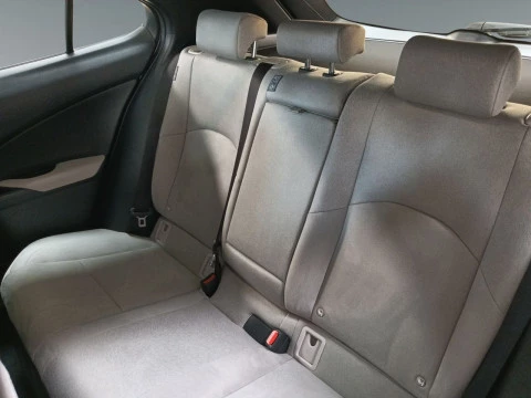 Lexus UX 2.0 250h Business