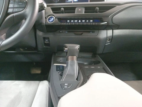 Lexus UX 2.0 250h Business