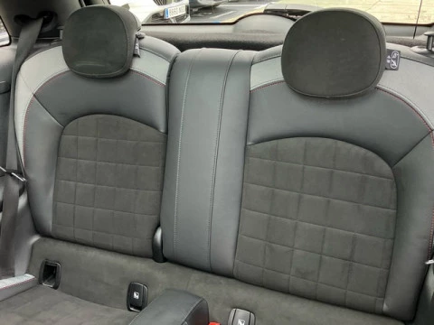 MINI Cooper John  Works 170 kW (231 CV)