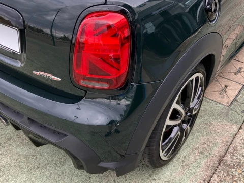 MINI Cooper John  Works 170 kW (231 CV)