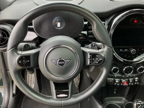 MINI Cooper John  Works 170 kW (231 CV)