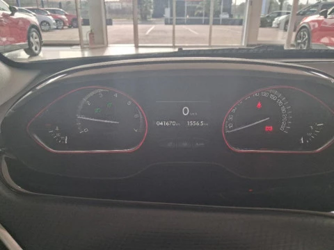 Peugeot 2008 1.2 PURETECH 110 S&S GT LINE 5P