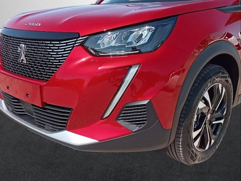 Peugeot 2008 Allure Puretech 130 S&S EAT8