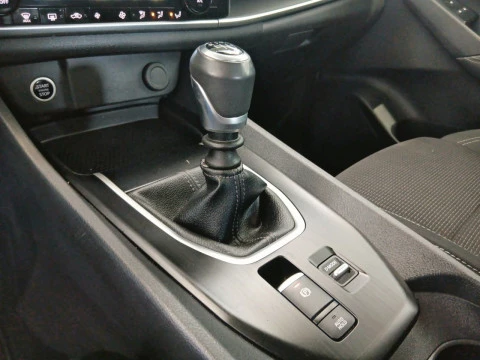 Nissan Qashqai DIG-T 103kW (140CV) mHEV 4x2 Acenta