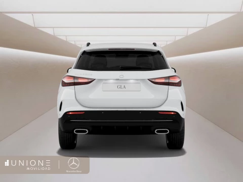 Mercedes-Benz GLA  250 e con tecnología híbrida EQ