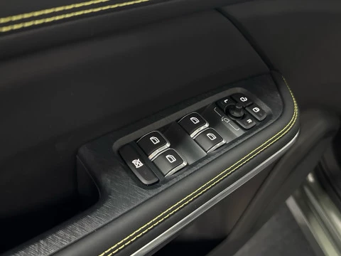 Lynk & Co 01 1.5 PHEV CORE 5P