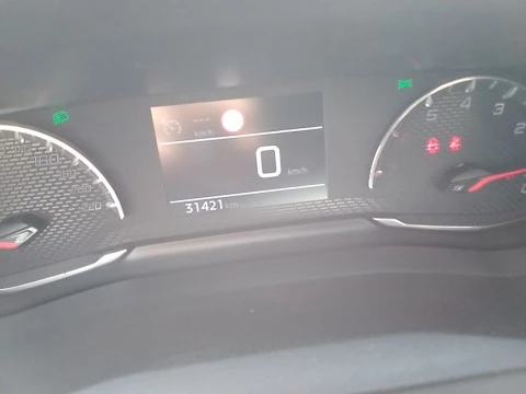 Peugeot 2008 Active Pack BlueHDI 81kW (110CV)