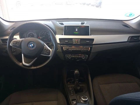 BMW X1 xDrive25e