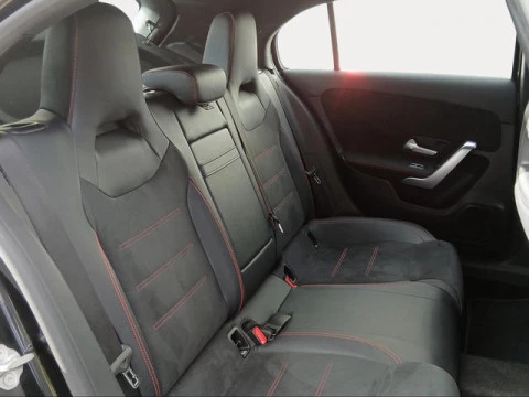 Mercedes-Benz Clase A 180 d 85 kW (116 CV)