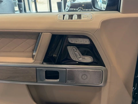 Mercedes-Benz Clase G  63 AM