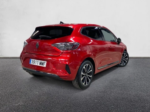 Renault Clio Techno TCe 90 (67kw)