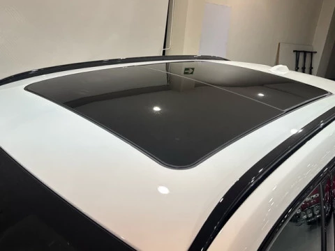 BMW iX1 eDrive20 150 kW (204 CV)