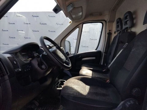 Citroën Jumper BlueHDi 103KW (140CV) Furgón 35L2H2