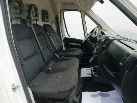 Citroën Jumper BlueHDi 103KW (140CV) Furgón 35L2H2