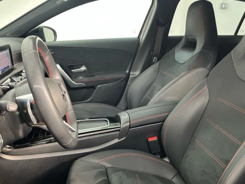 Mercedes-Benz Clase A 200 d Compacto