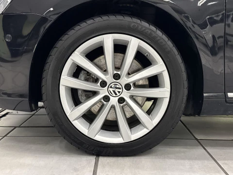 Volkswagen Passat Highline 2.0 TDI BMT 103 kW (140 CV)