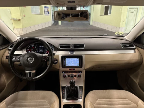 Volkswagen Passat Highline 2.0 TDI BMT 103 kW (140 CV)