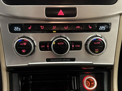 Volkswagen Passat Highline 2.0 TDI BMT 103 kW (140 CV)